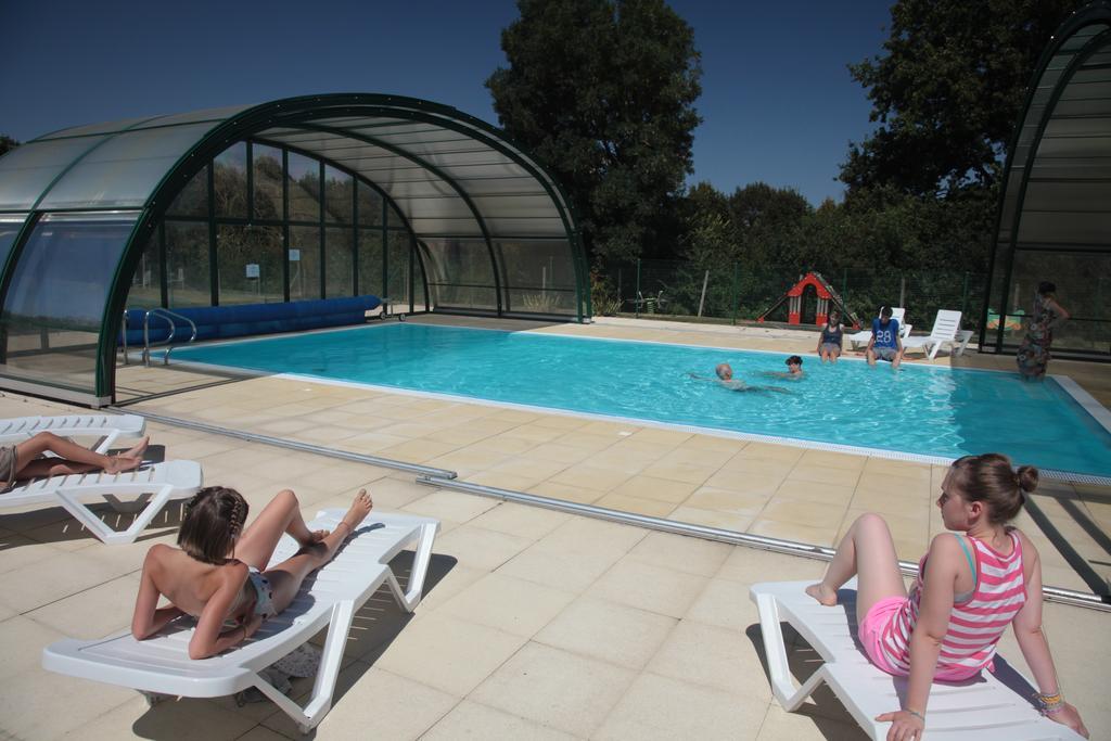 Camping Des Rulieres Ξενοδοχείο Saint-Valérien Εξωτερικό φωτογραφία