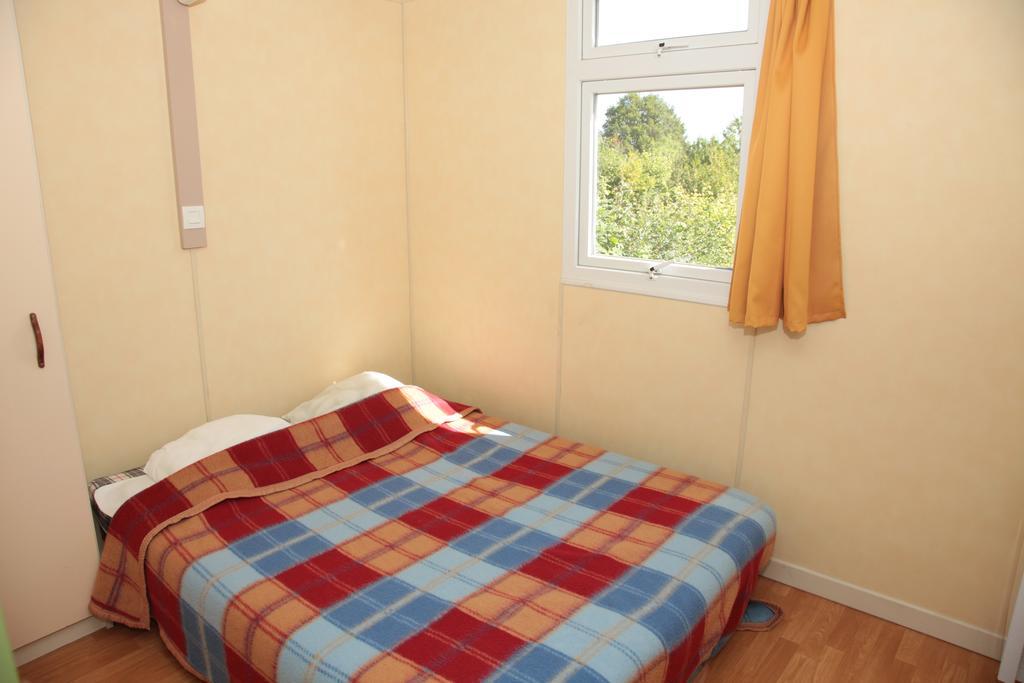 Camping Des Rulieres Ξενοδοχείο Saint-Valérien Εξωτερικό φωτογραφία